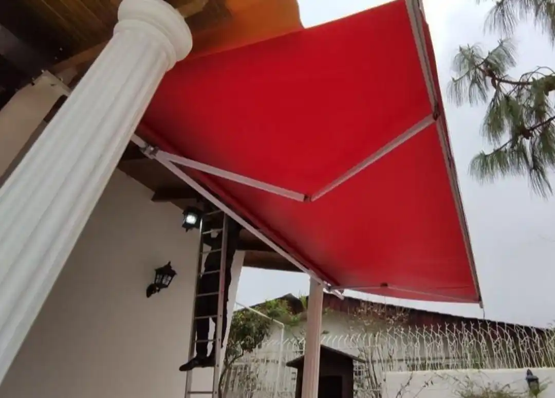 مزایا و کاربرد سایبان برقی کرمان