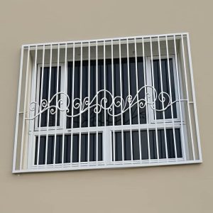 حفاظ پنجره مدل گل نیلوفری در کرمان