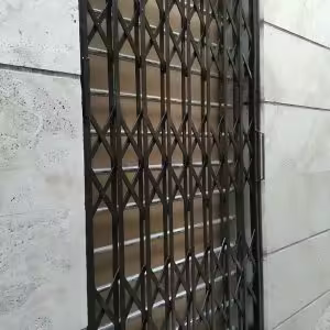 تأثیر تعداد لوزی و ضخامت تسمه در قیمت و امنیت حفاظ آکاردئونی در کرمان