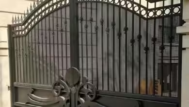 درب فلزی ورود به ویلا در کرمان