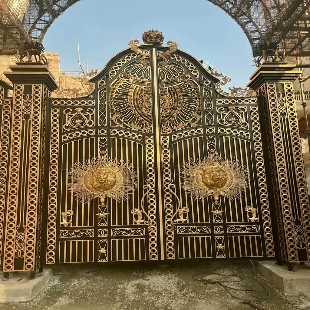 خرید درب باغی ویلایی متریال فولادی در کرمان