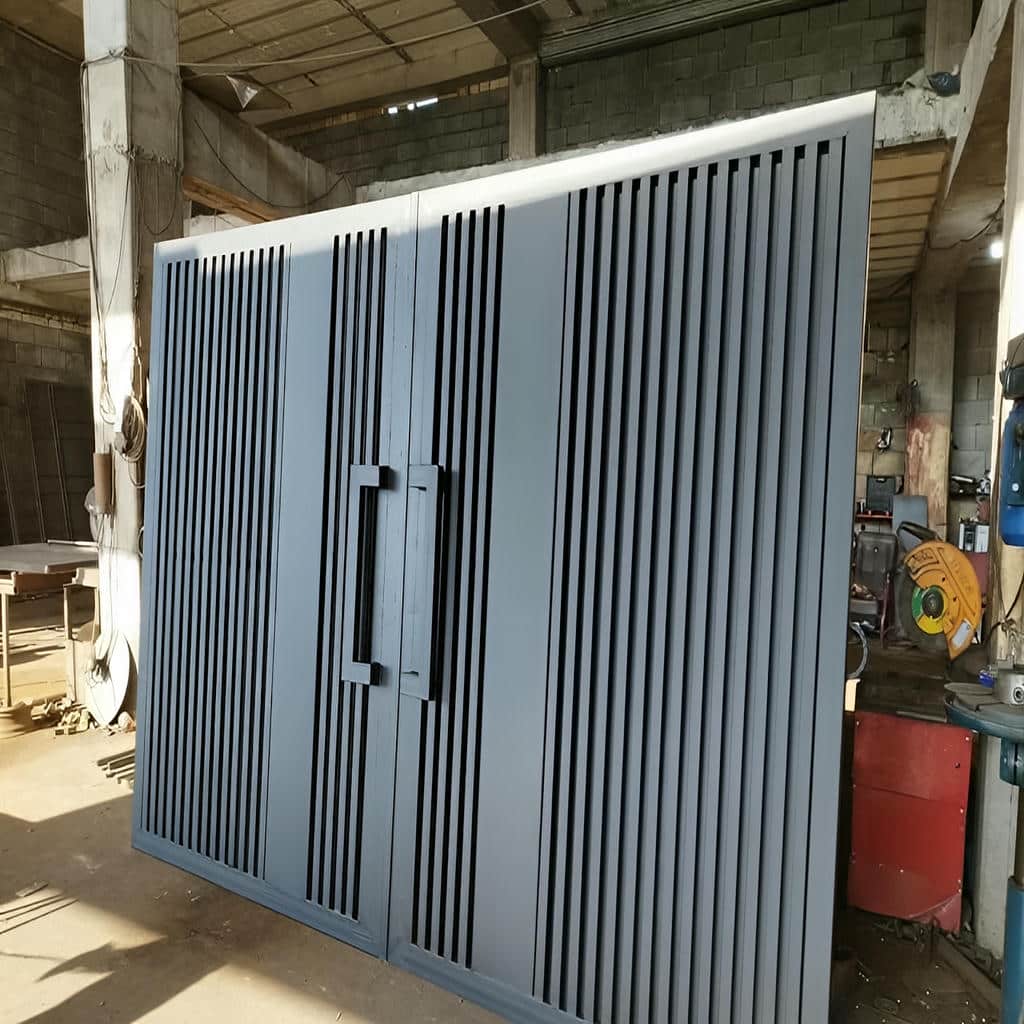 درب مدرن پلازا فلزی در کرمان