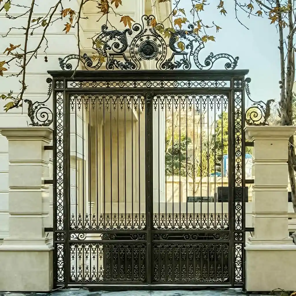 خرید درب فلزی ورسای با طراحی خاص در کرمان