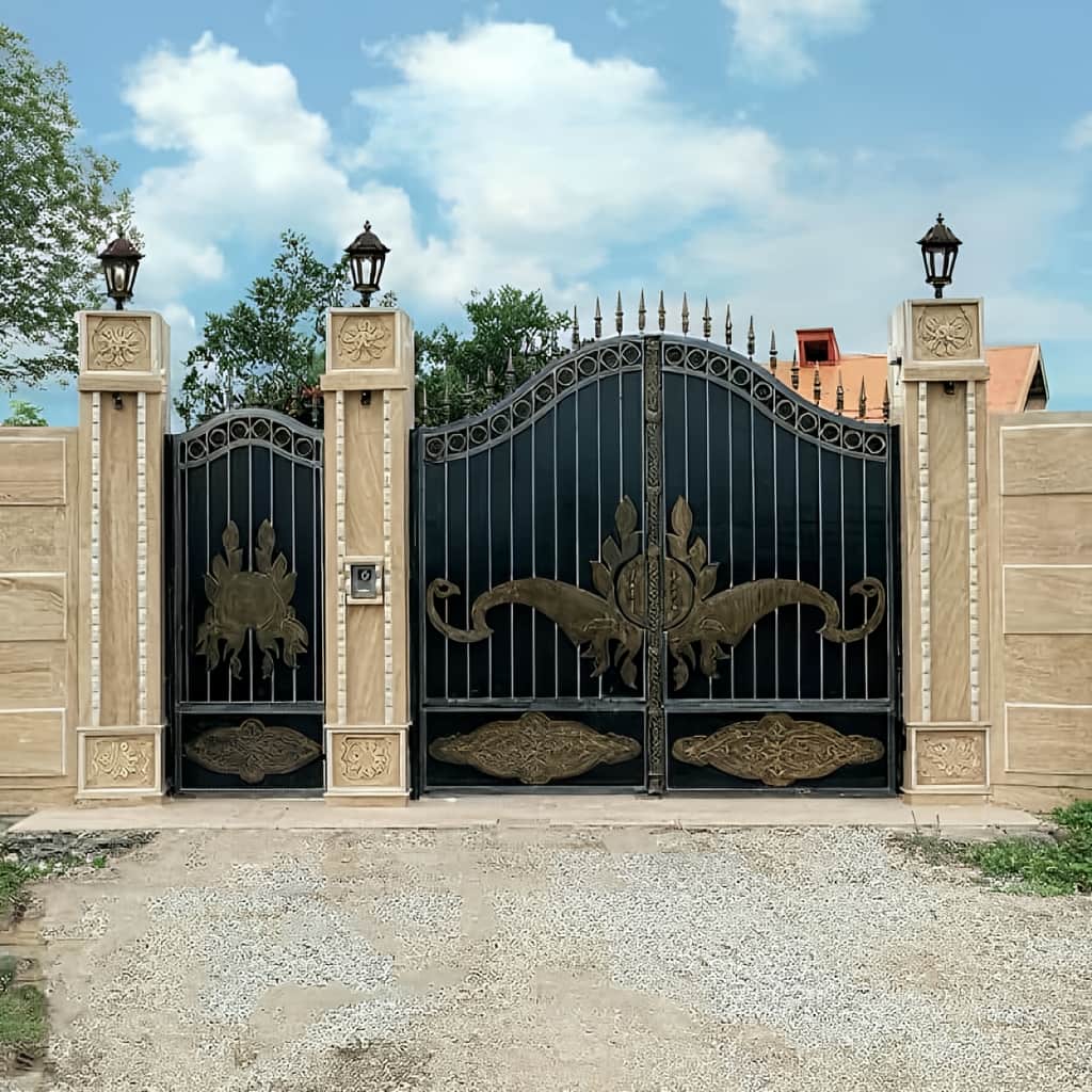 نصب درب فلزی چناران با ابعاد سفارشی در کرمان