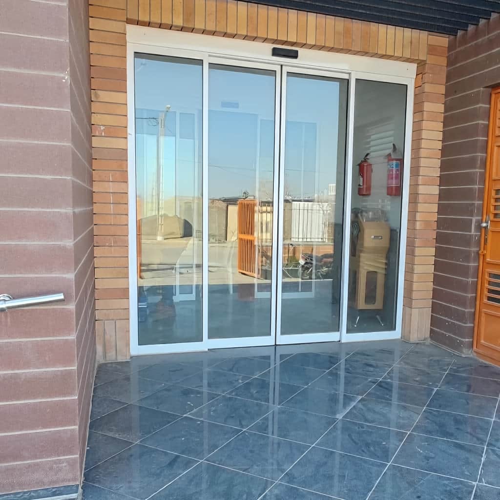 درب شیشه ای اتوماتیک کرمان