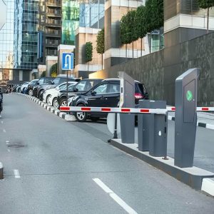 راهبند پارکینگ برقی در کرمان با موتور قدرتمند