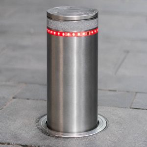 راهبند ستونی در کرمان با ستون فلزی مقاوم
