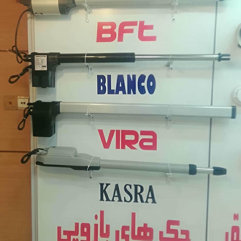 نصب جک درب پارکینگ در کرمان با تابلو فرمان و برد کنترل تنظیم شده