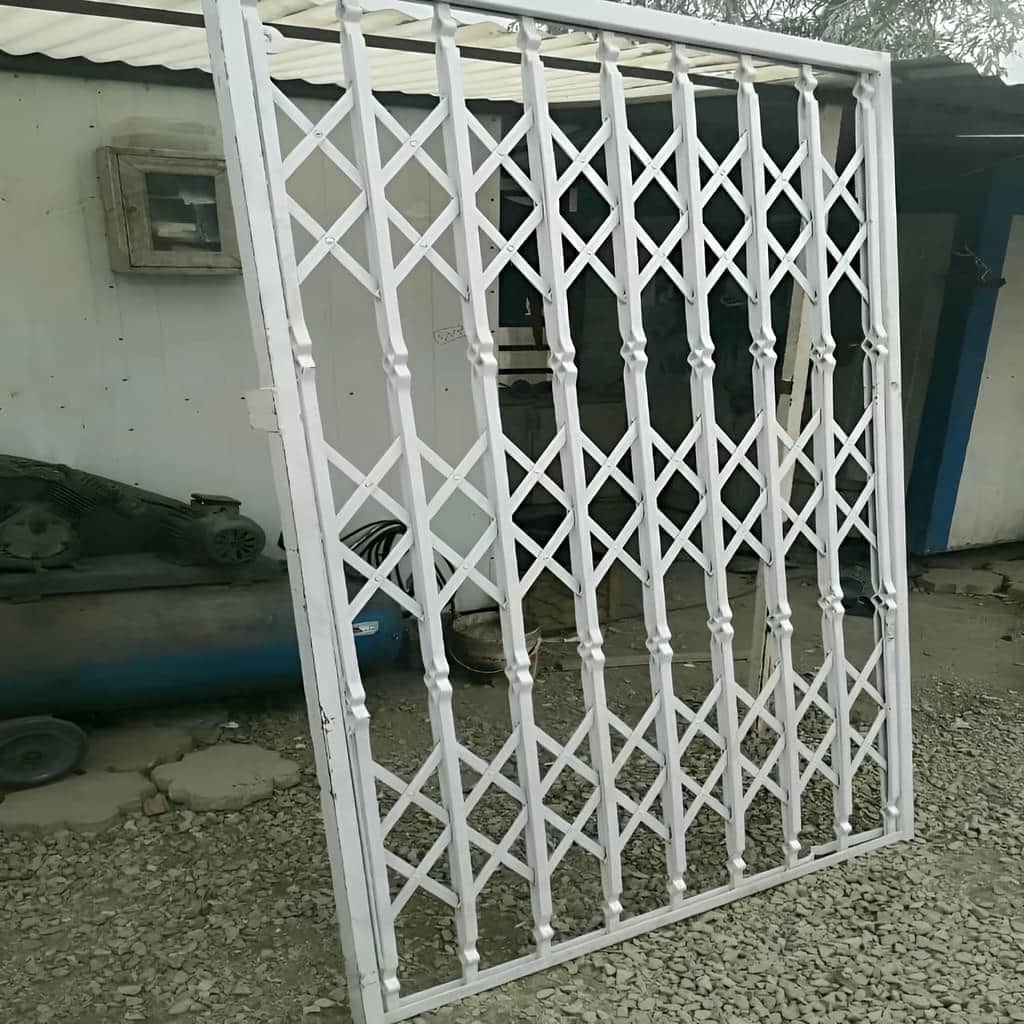 خرید درب آکاردئونی فلزی در کرمان