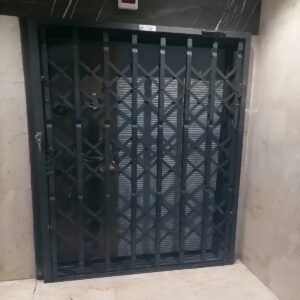 6 طرح درب آکاردئونی طلایی سلطنتی در کرمان