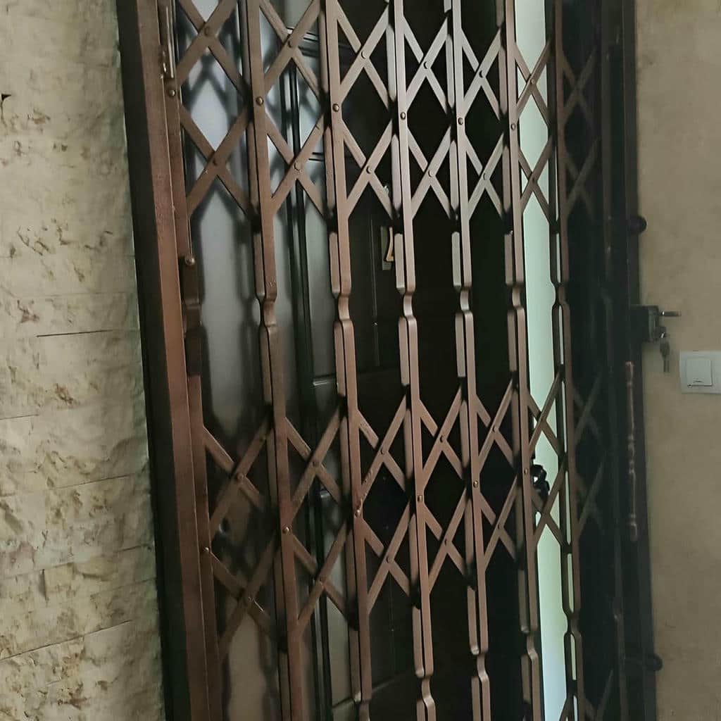 سفارش حفاظ آکاردئونی تسمه پهن با قفل توکار در کرمان
