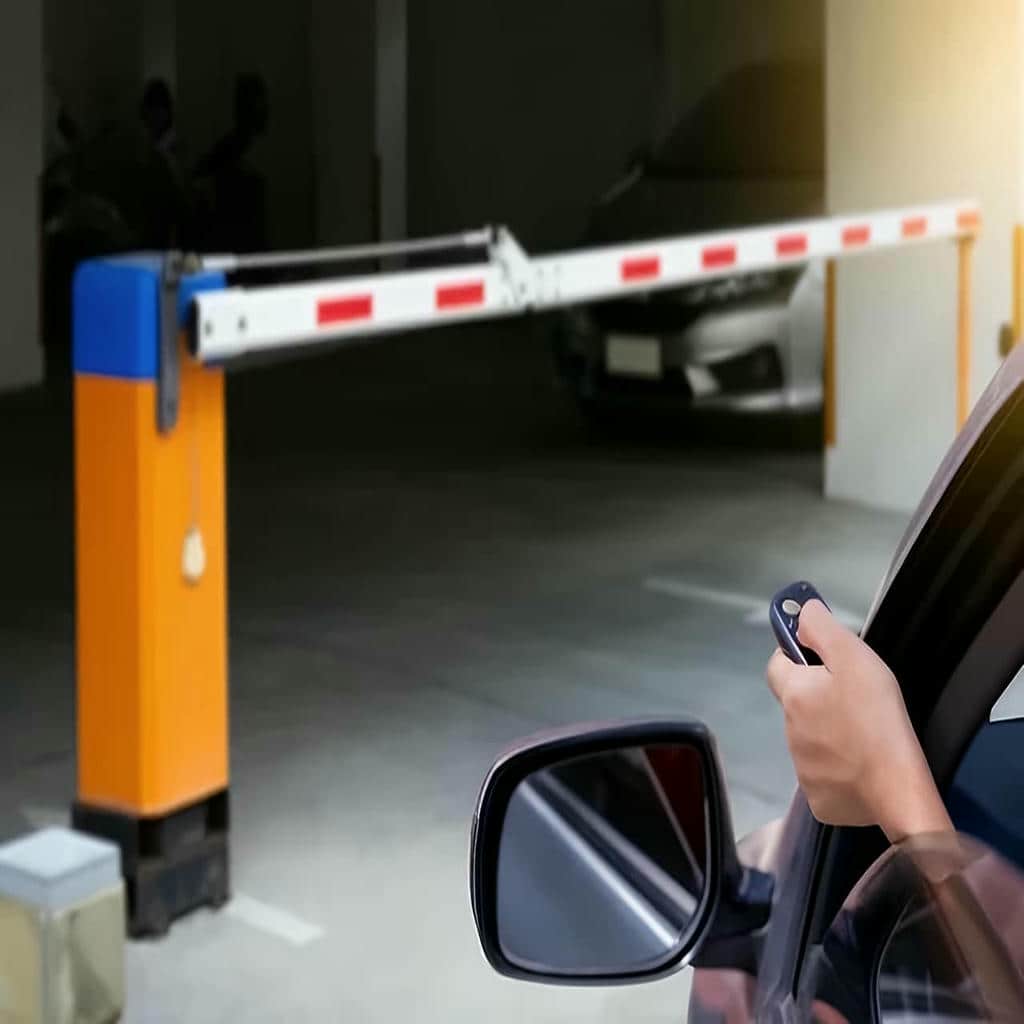 اجرای راهبند پرتردد شهرک صنعتی برای ورودی کارخانه در کرمان