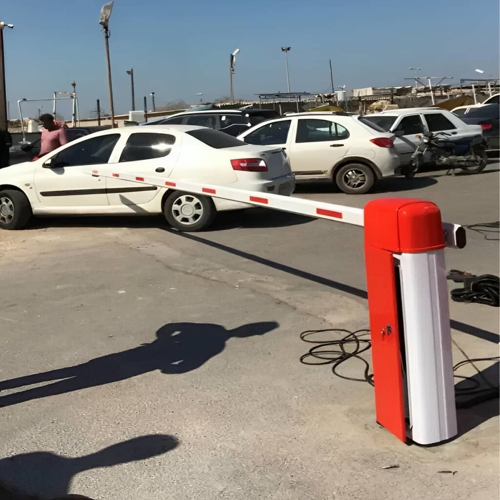 راهبند تلسکوپی مسیر باریک مناسب پارکینگ در کرمان