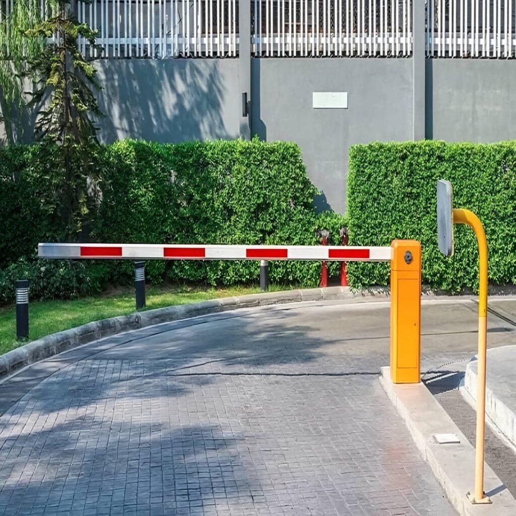 اجرای راهبند پلاک خوان برای مدیریت تردد ساکنان در کرمان