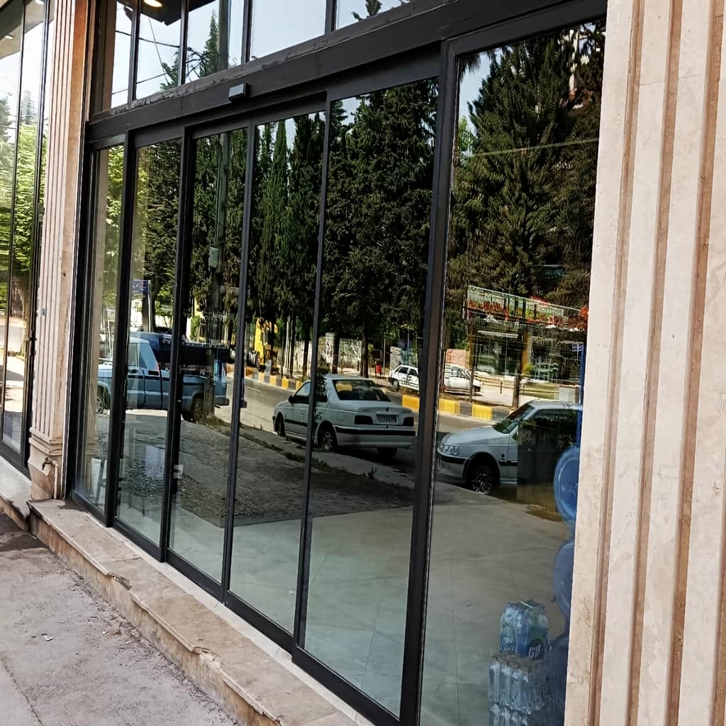 سفارش درب شیشه ای سکوریت اتوماتیک تک لنگه در کرمان