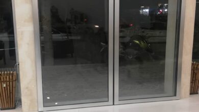9 طرح درب اتوماتیک شیشه ای دو لنگه کشویی در کرمان