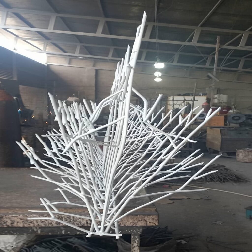 فروش حفاظ شاخ گوزنی میلگرد خمکاری برای دیوار باغ و ویلا در کرمان