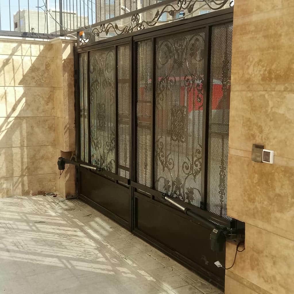 جک هیدرولیک صنعتی با برد فرمان و فتوسل در کرمان