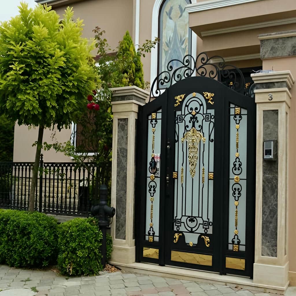 اجرای درب ویلایی ماشین رو عریض با جک مناسب در کرمان