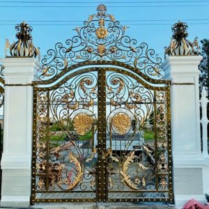 9 مدل درب حیاط طرح چوب فلزی در کرمان