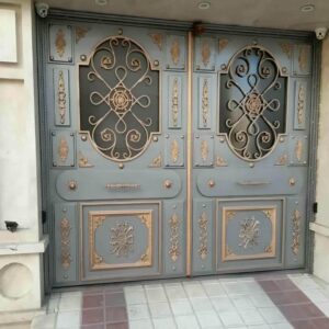 10 طرح درب پارکینگ لولایی ستون دار در کرمان