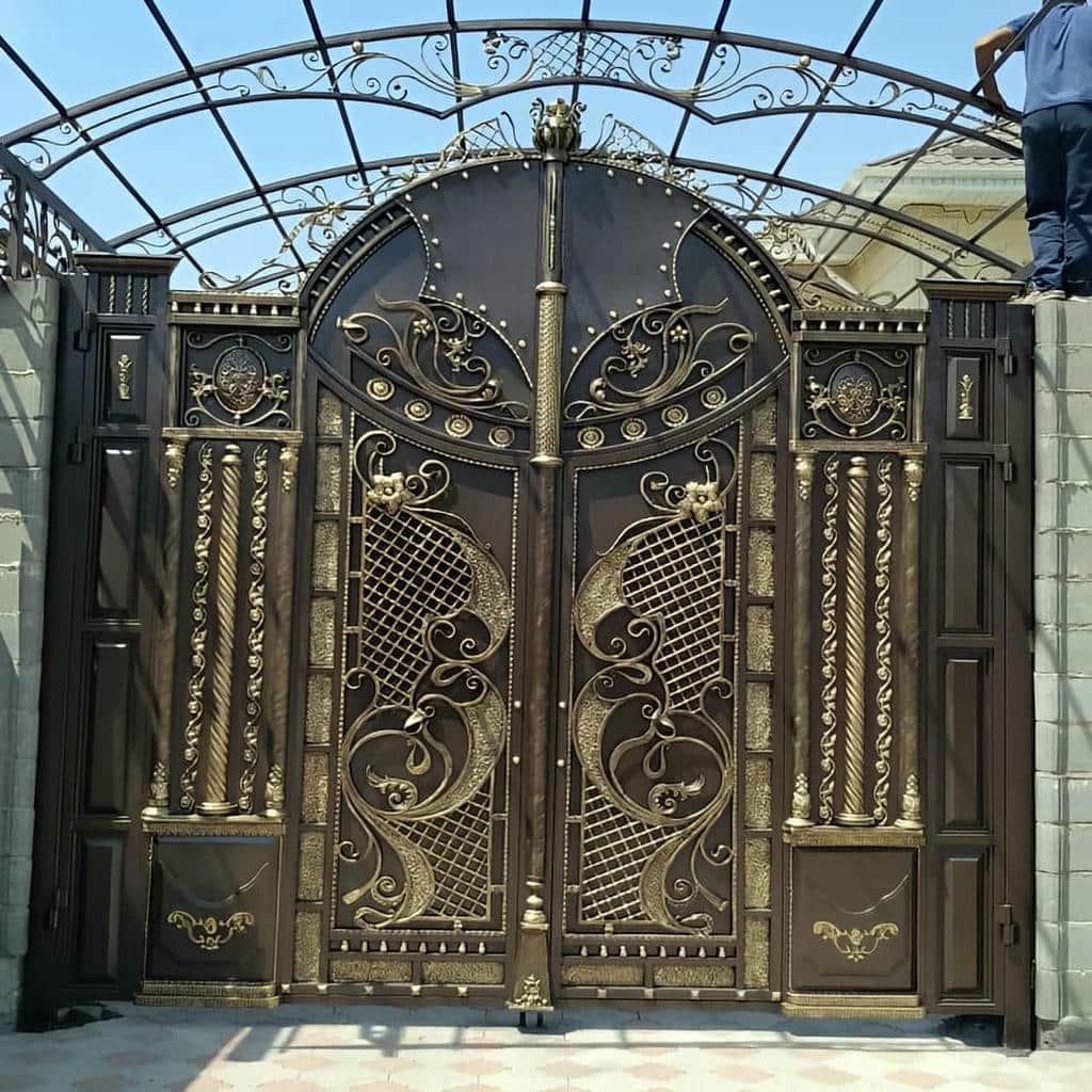 8 طرح درب پارکینگ دو لنگه عریض در کرمان