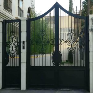 9 طرح درب ویلایی لولایی حیاط بزرگ در کرمان
