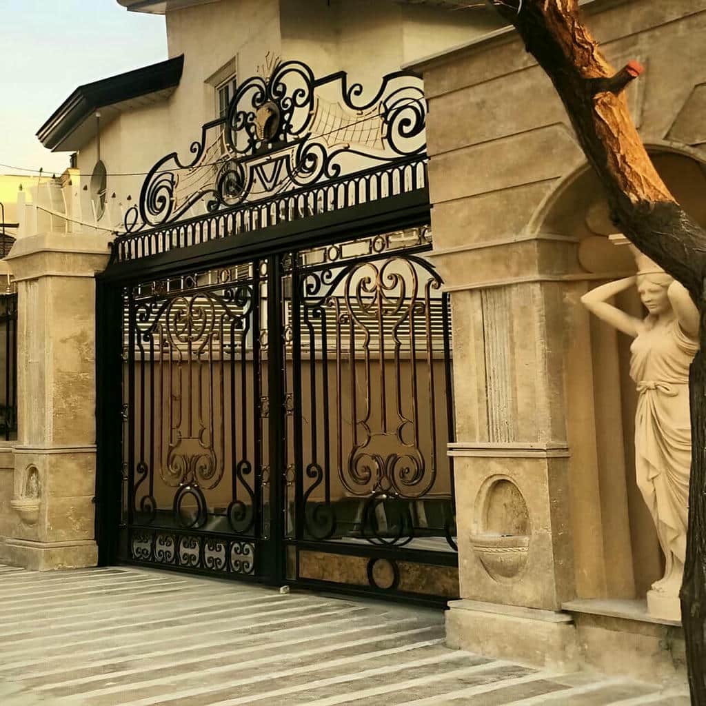 درب پارکینگ ریلی ریل زمینی مدرن با مشاوره انتخاب مدل در کرمان