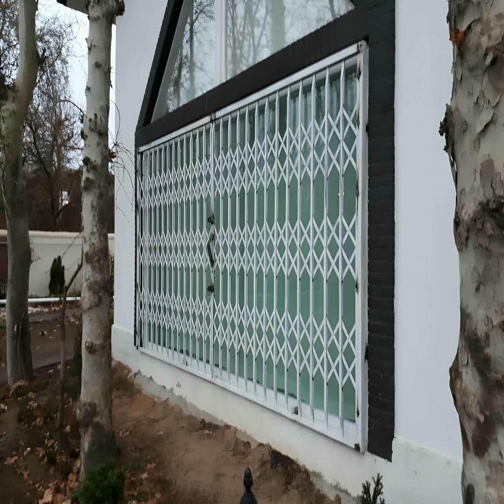 سفارش حفاظ پنجره متحرک کشویی شبکه‌ای با اندازه‌گیری دقیق در کرمان