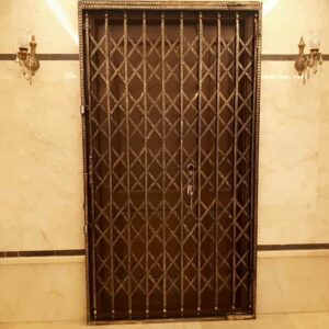 14 طرح درب آکاردئونی پنج گل دوبل در کرمان