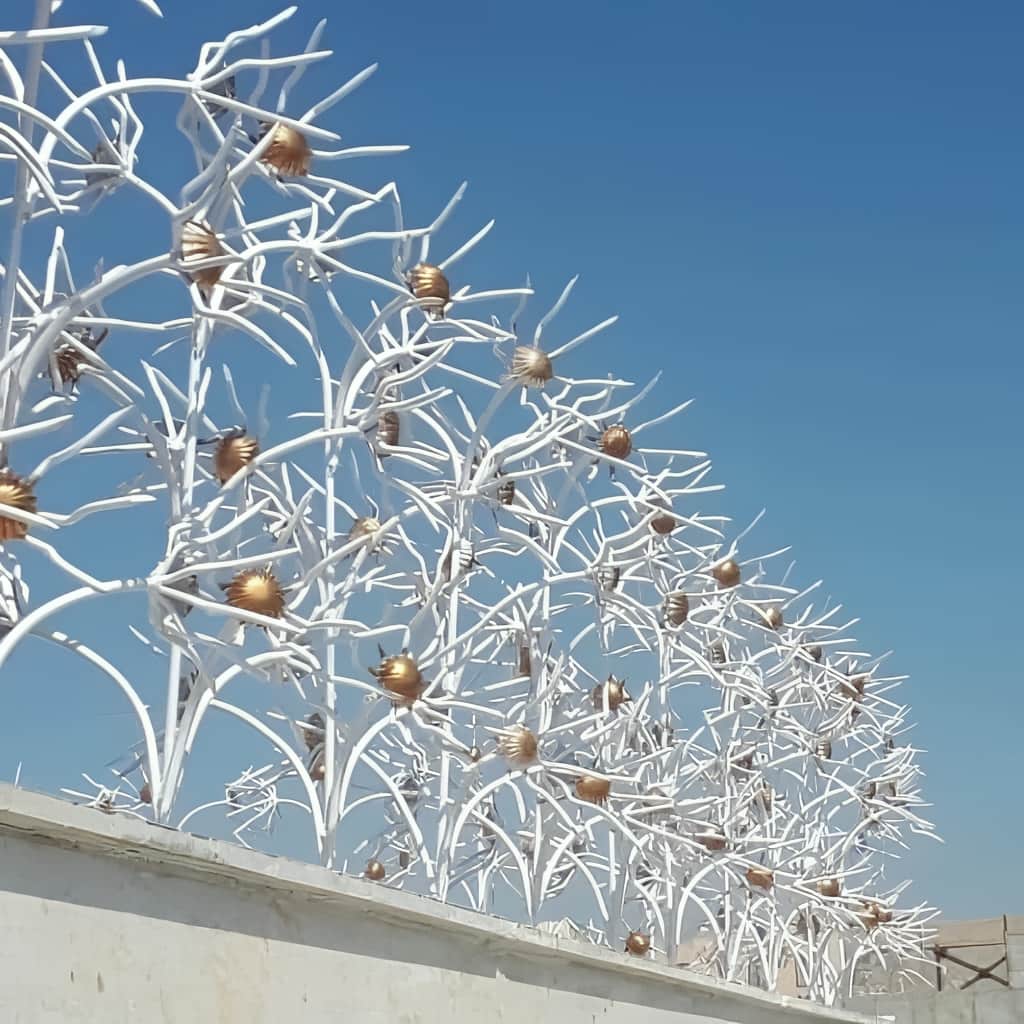 اجرای حفاظ دیوار گل آفتابگردان در کرمان اجرای حفاظ دیوار گل آفتابگردان در کرمان