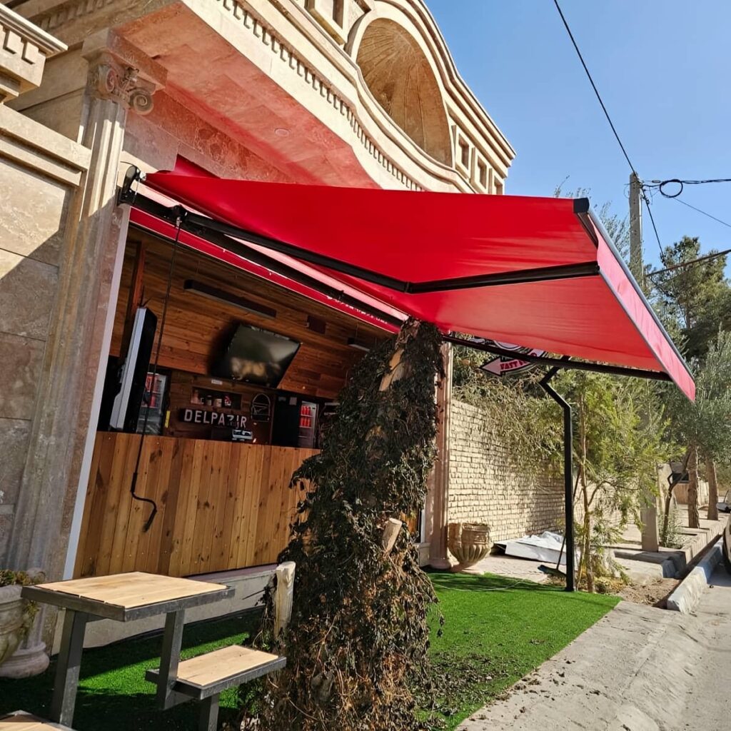 سایبان پارکینگ با فرم بازویی مدرن