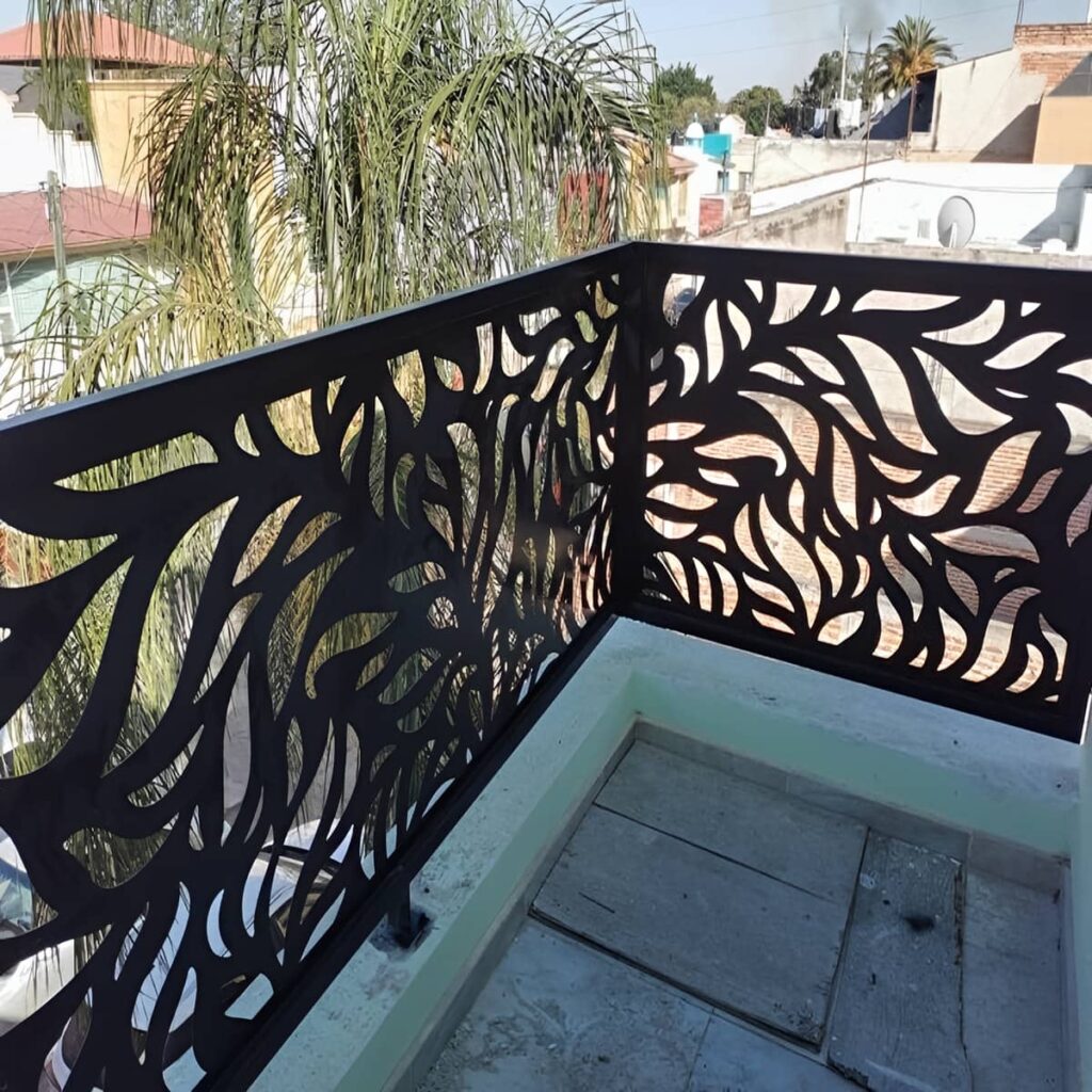 نرده بالکن مینیمال مناسب بودجه اقتصادی
