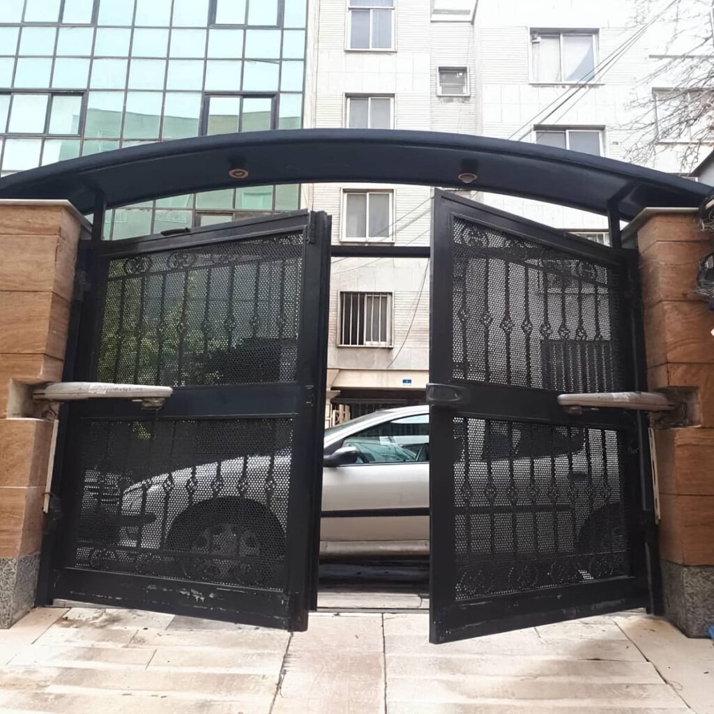 جک برقی پارکینگ با کنترل