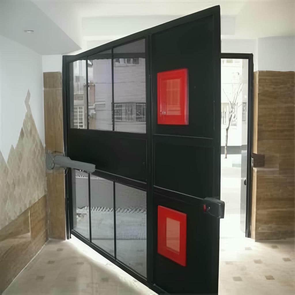 جک درب پارکینگ کرمان در بسته بندی محصول